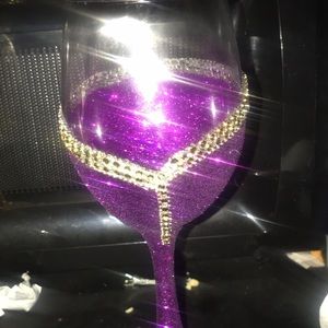 Custom champagne glasses